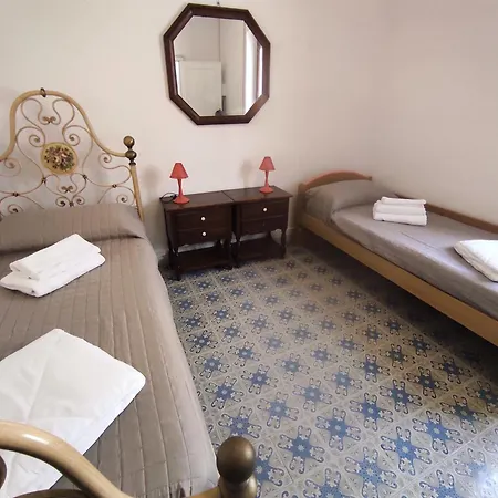 Residenza Tata Annita * סורסו